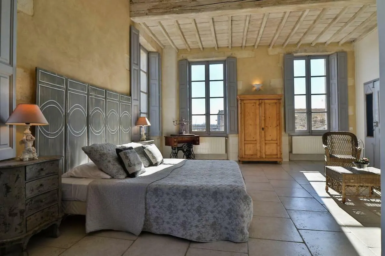Le Posterlon Bed & Breakfast Caumont-sur-Durance 0*,